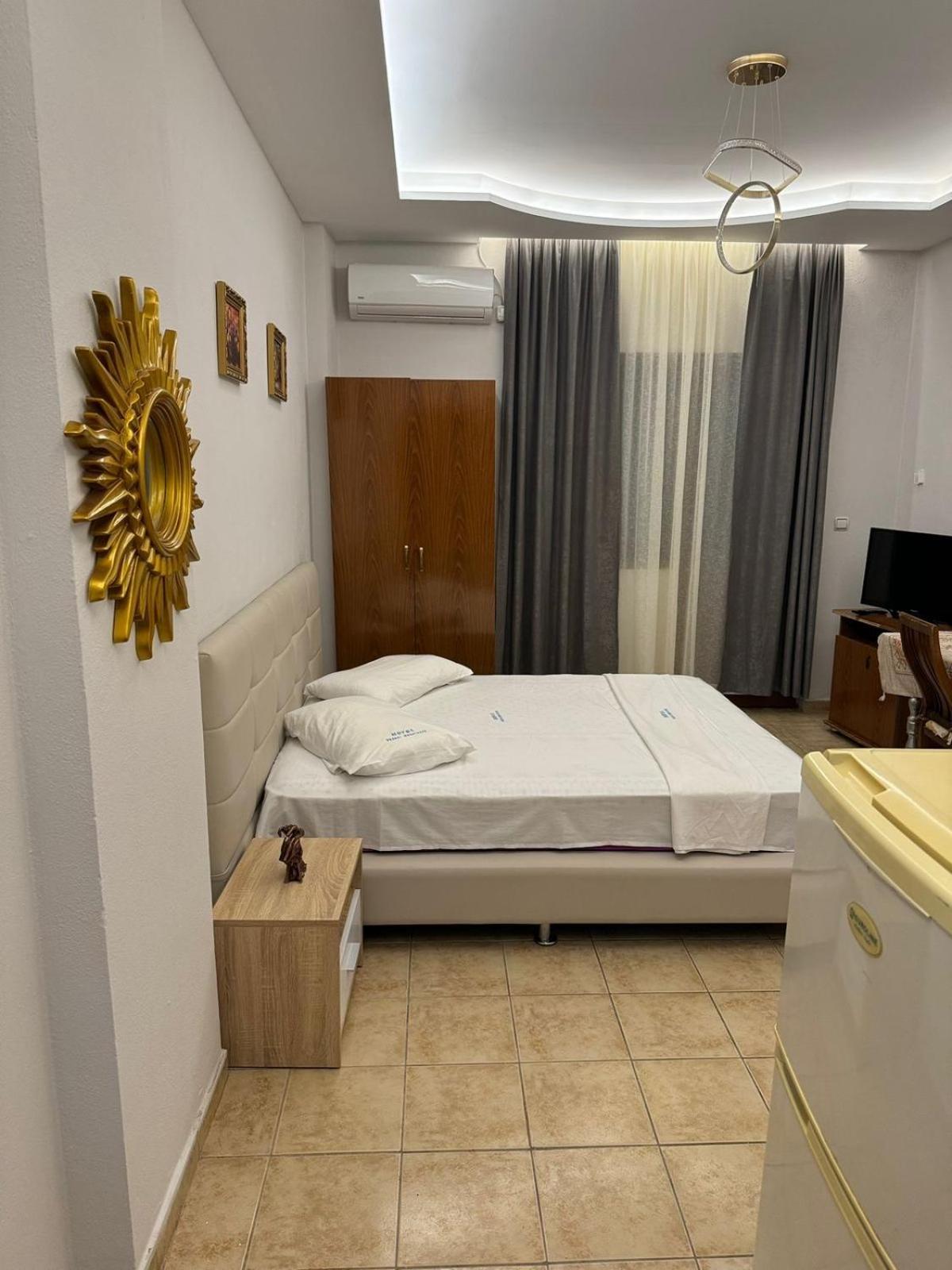 Hotel Dragoi Velipojë Esterno foto